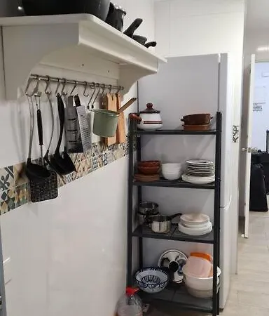 Excellent Choice For Up To 8, 150 Sqm Of Comfort, 700 To Beach, With Pool, Air-conditioning Appartement