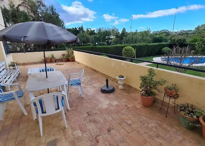 דירה Excellent Choice For Up To 8, 150 Sqm Of Comfort, 700 To Beach, With Pool, Air-conditioning *